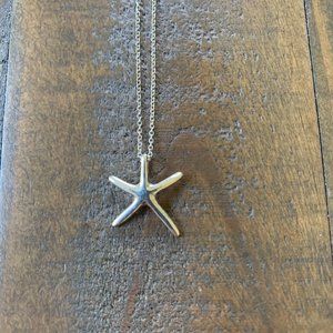 Sterling silver starfish pendant necklace